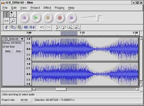 уЛТЙОЫПФ Audacity РПД Linux, ЪБТСЦЕООПЗП РПР-ЛПНРПЪЙГЙЕК. Audacity, ЛУФБФЙ, ТБЪТБВБФЩЧБЕФУС УТБЪХ ДМС ОЕУЛПМШЛЙИ РМБФЖПТН.